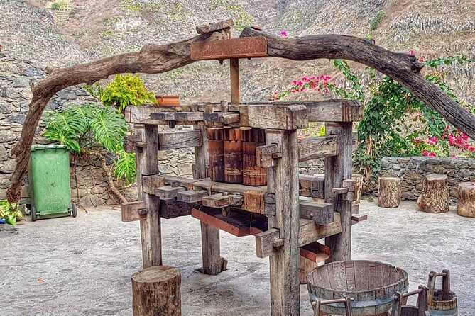 Santo Antão: Day Trip by Car or Trek - Xôxô and Ribeira de Torre’s Green Valley
