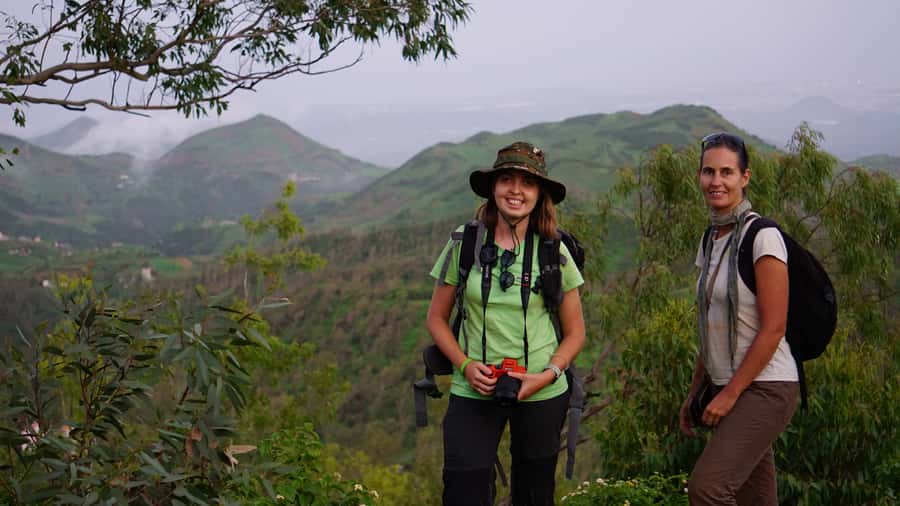 Santo Antão: Ponta do Sol & Fontainhas Guided Trip with Hike - The Cruzinha stretch keeps the ocean in view
