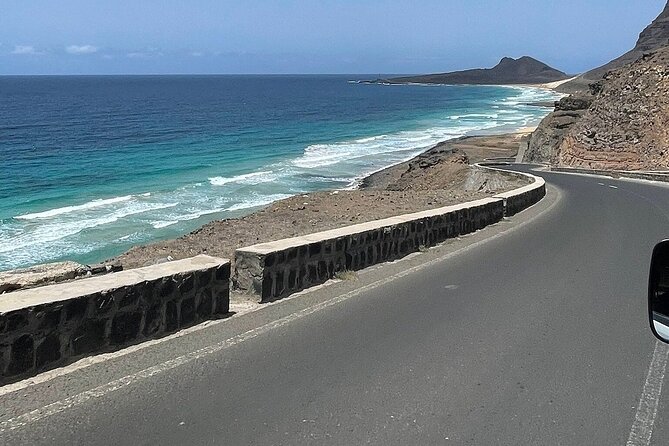 São Vicente: Half day, Beaches, Villages, Monte Verde - What the guiding and transport add