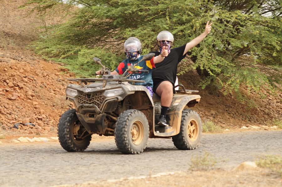 São Vicente: Quad Bike Tour in Mindelo - 4 Hours Adrenaline - Miradouro de Mindelo and the best first view