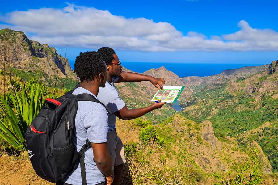 Serra Malagueta: Principal Valley Hike & Lunch with Locals - Key points at a glance