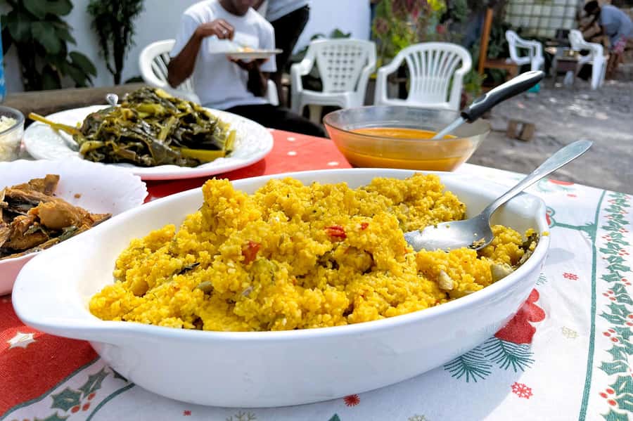 Serra Malagueta: Principal Valley Hike & Lunch with Locals - The Principal Dam and the final hour by the sea