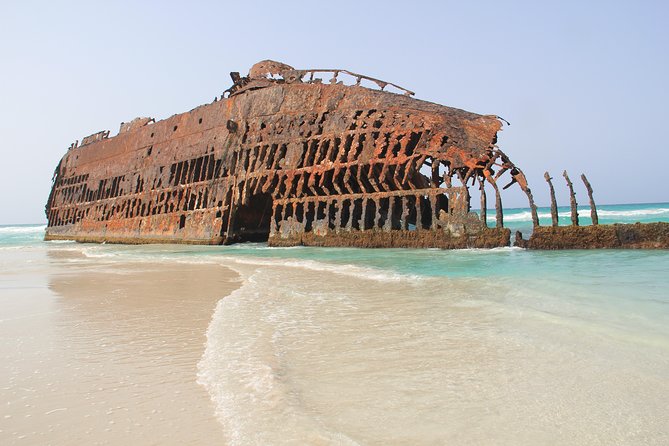 Shipwreck Cabo Santa Maria - Sand sledding at Viana Desert