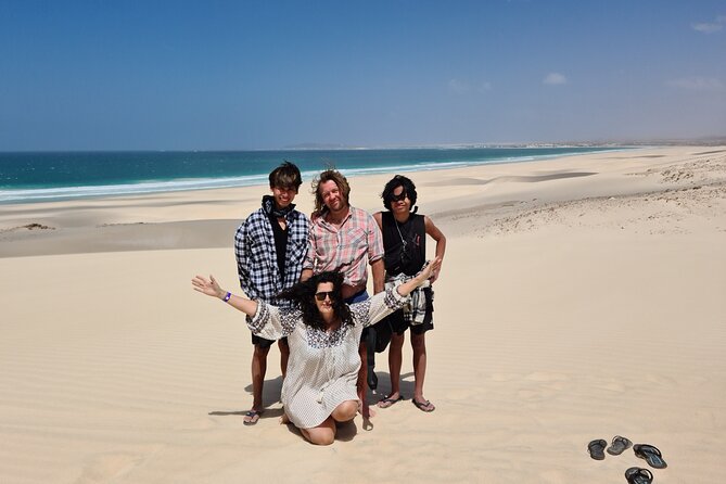 Tours in Boa Vista island - Shark Bay and the chance of seeing wildlife