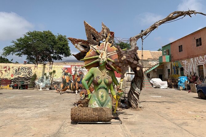 Walking tour with traditional music in Mindelo - Starting at Ouril Hotel and meeting Mindelo